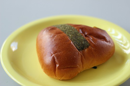 タカナぱん / 138円(税込)