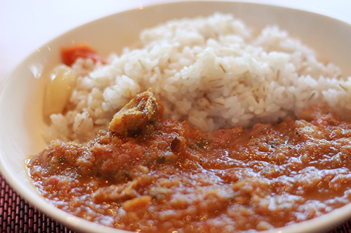 チキンカレー(サラダ付) / 850円