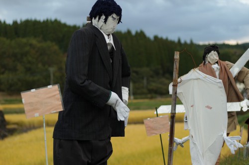 この案山子には、どんなテーマが!?