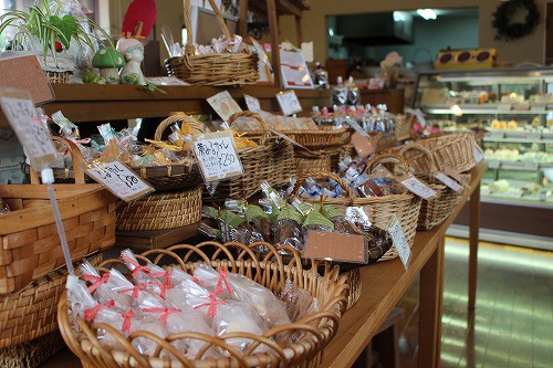 いろんな種類のお菓子があるので、選ぶのも楽しいですね。