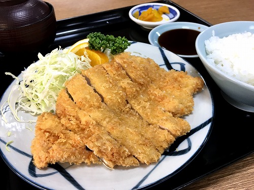 チキンカツ定食