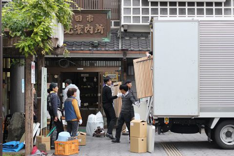 ラーメン屋さんも一堂に介して、積み込み!
